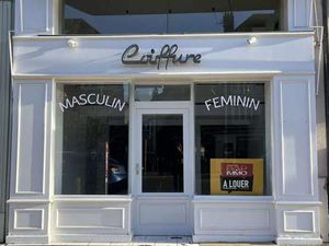 Location Bureaux et commerces à Lisieux Hauteville Jean De La Fontaine (14100) : à louer /