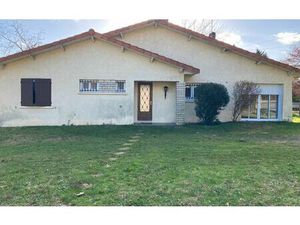 Location maison  m² T-4 à Gradignan  1 500 €