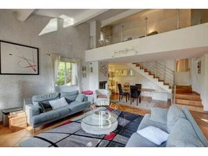 Maison de luxe à vendre dans le quartier Tassin le Bourg