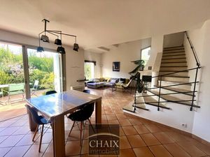 Villa de luxe à vendre à Gémenos