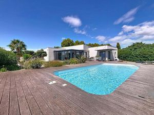 Villa de luxe à vendre à Argeliers