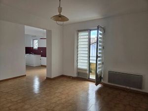 Location appartement 2 pièces 48 m² à Bollène (84500)