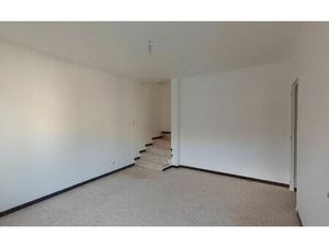 Location appartement  m² T-4 à Oraison  720 €