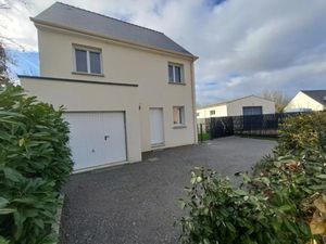 Location maison 4 pièces 94 m² à Saint-Lyphard (44410)  1 200 €