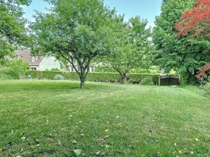 Vente terrain 635 m² à Bréval (78980)  105 900 €