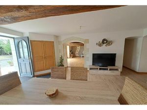 Maison 7 pièces sur terrain de 1040 m2