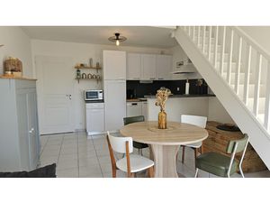 RÉSIDENCE AVEC PISCINE : APPARTEMENT + PARKING !