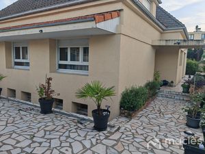 Maison Familiale non mitoyenne- 150m2- Suite parentale- Sous