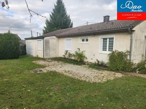 Vente maison 5 pièces 91 m² à Estissac (10190)  130 000 €