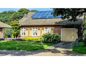 Openstaand huis in doodlopende straat op perceel van 555 m²