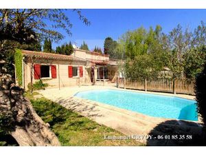 GRAVESON 13690 - Maison de plain-pied T4 sur terrain de près de 1300 m² avec piscine