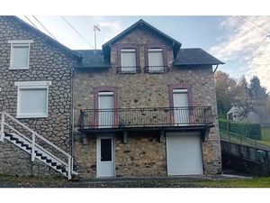 Vente maison 7 pièces 138 m² Condat-sur-Ganaveix (19140)