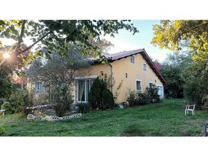 Vente maison 6 pièces 180 m² Saint-Symphorien (33113)