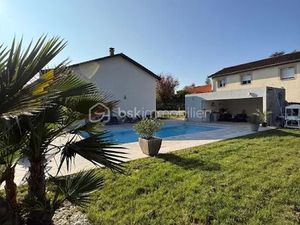 Vente maison 5 pièces 189 m² à Villefontaine (38090)  490 000 €