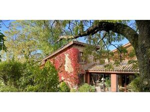 Maison avec piscine et jardin Erome (26)