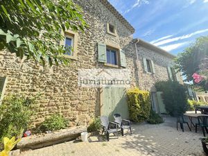 Mas à vendre à Travaillan