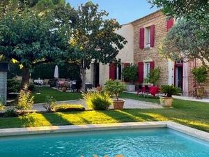 Maison de luxe à vendre à Générac