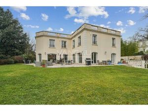 Maison de luxe à vendre à Saint-Gratien