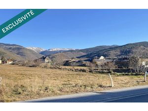 Vente terrain 347 m² à Palau-de-Cerdagne (66340)  140 000 €