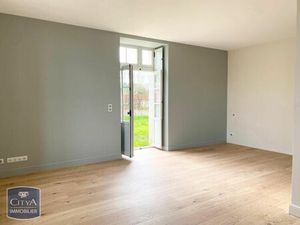 Location appartement 1 pièce 37 m² à Fontenay-le-Comte (85200)