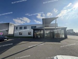 À VENDRE - LOCAUX D'ACTIVITÉS - 1 007 M² - ANCENIS