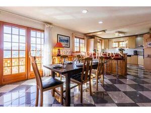 Chalet de luxe à vendre à L'alpe-d-huez : 450m²