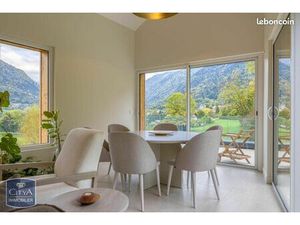 Maison 5 pièces 812 m²