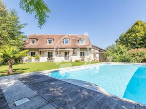 Daix - maison 7 pièces à vendre - 182m2 - 640 000 € - Réf: 10745 - Bourse Immobilière