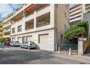 Vente bureau 254 m² Grasse (06130)
