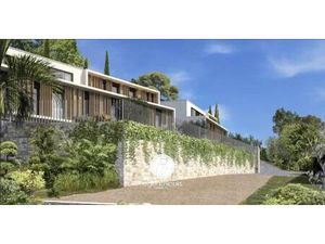 Falicon / Route De L'aire Saint-Michel : Triplex / 5 Pièces / Neuf / Jadrin / Terrasse /..