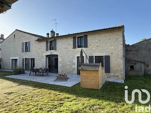 Vente maison 6 pièces 219 m² à Val-du-Mignon (79210)  286 500 €