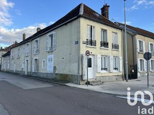 Annonce vente immeuble immeuble de 197m2 à Vendeuvre-sur-barse (10140) - ParuVendu.fr ref 