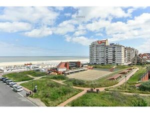 Gesloten garagebox onder het Stübbenpark in Duinbergen