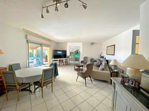 Vente maison 4 pièces 84 m² à Hyeres (83400)  499 000 €
