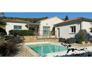 Maison avec piscine et jardin Mercuer (07)