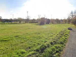 Vente terrain 479 m² à La Croix-en-Touraine (37150)  60 000 €