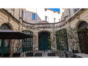 Fond de Commerce Restaurant 160 m2 dans Hotel particulier a