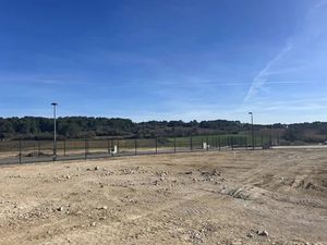 Vente terrain 298 m² à Aigues-Vives (30670)  155 000 €