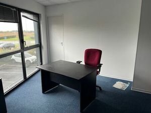 Bureau de prestige de 25 m2 en location - Belbeuf  France