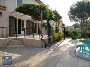 Maison à louer 6 pièces 164.66 m² - Sauveterre (30) - 2 020€