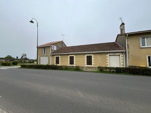 Vente maison 1 pièce 133 m² à Taizé-Aizie (16700)  77 420 €