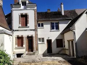 Vente maison 8 pièces 175 m² à Château-Renault (37110)  158 000 €
