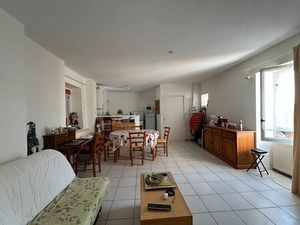 Location Appartement 2 pièces 48m²