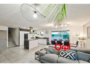 Vente villa 5 pièces 125 m² à Sainte-Consorce (69280)  560 000 €