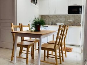 Location meublée appartement 1 pièce 25 m² à Leuville-sur-Orge (91310)  675 €