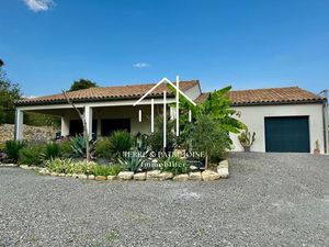 Villa neuve au calme.