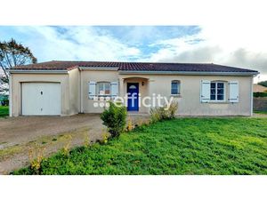 Vente maison 4 pièces 89 m² à Saint-Adjutory (16310)  135 000 €