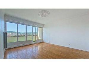 Achat Appartement 5 pièces 92m² LONGEVILLE LES METZ 57050