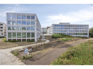 Commercieel te koop in Sint-Denijs-Westrem