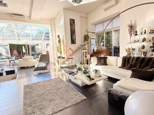 Vente maison 6 pièces 243 m² à La garde (83130)  895 000 €